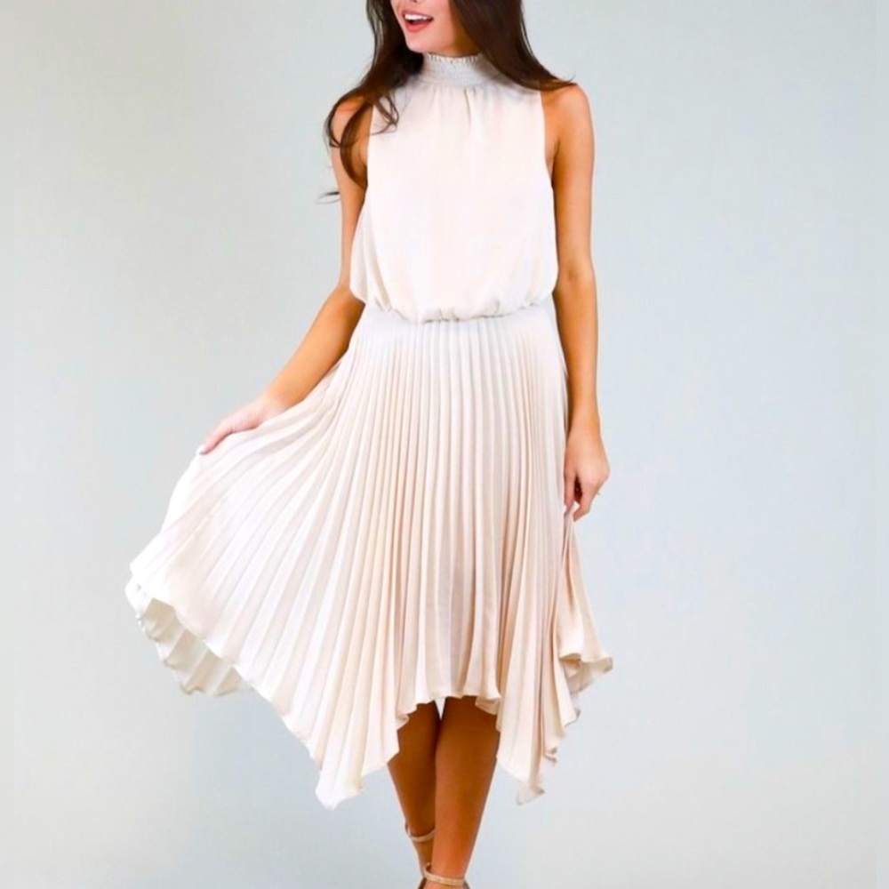 Judith March Dress L